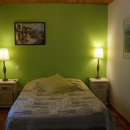 Lo Rastelie Bed & Breakfast Suze-la-Rousse Eksteriør bilde